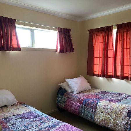 Korimako Ridge - Lake Hawea Holiday Home Exteriör bild