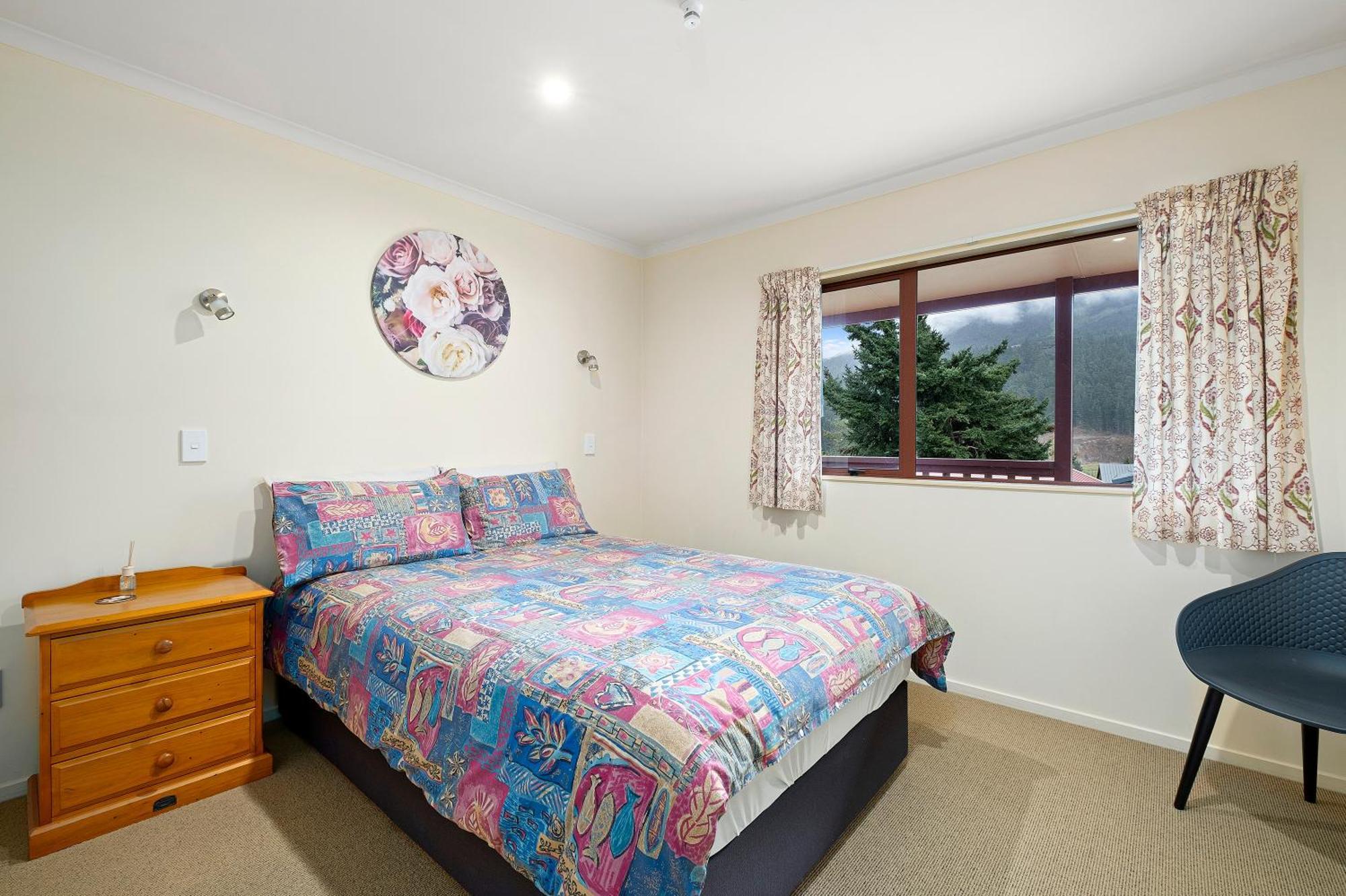 Korimako Ridge - Lake Hawea Holiday Home Exteriör bild